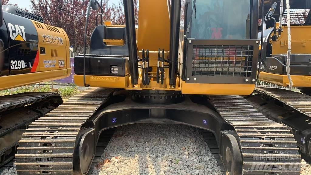 CAT 323 D Raupenbagger