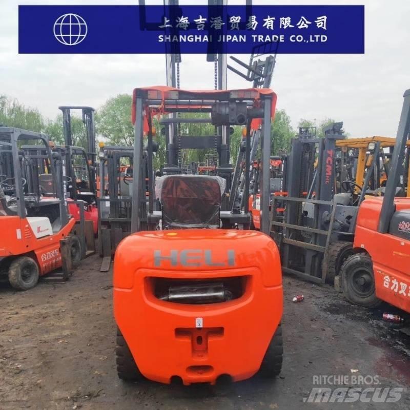 Heli H2000 30 Dieselstapler