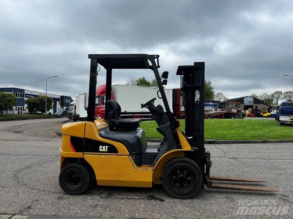 CAT DP25NT Dieselstapler