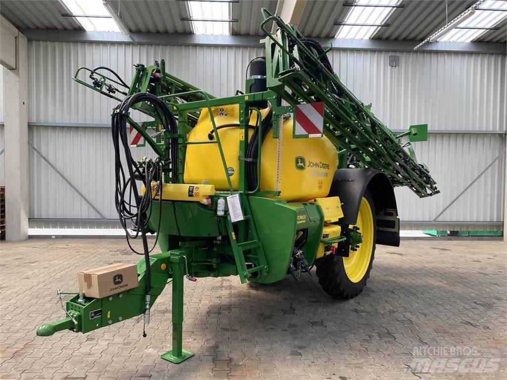 John Deere R740i Anhängespritzen