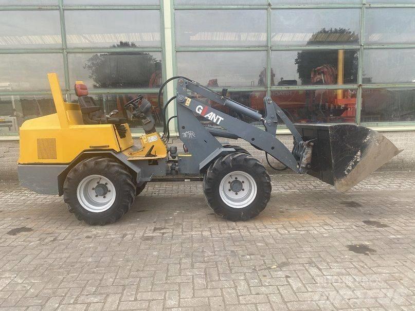 GiANT V 451 T Minilader