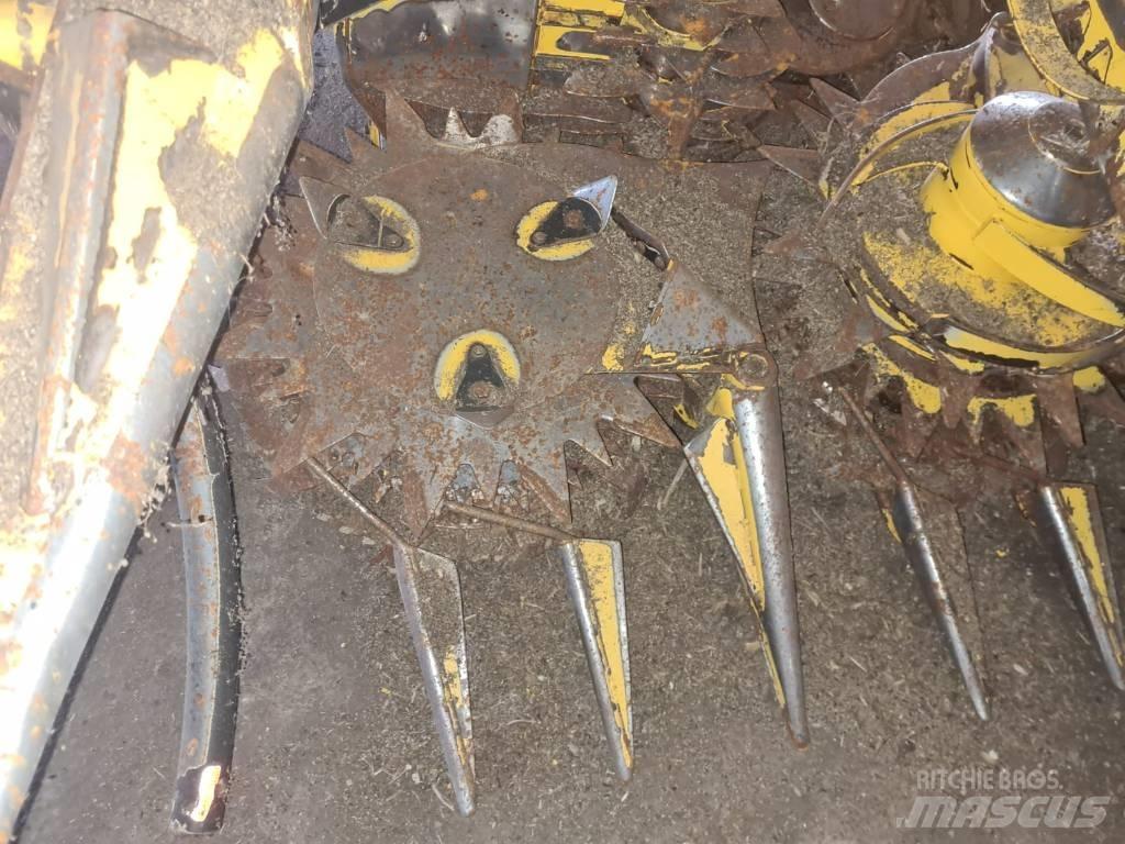 New Holland FR 850 Selbstfahrende Häcksler