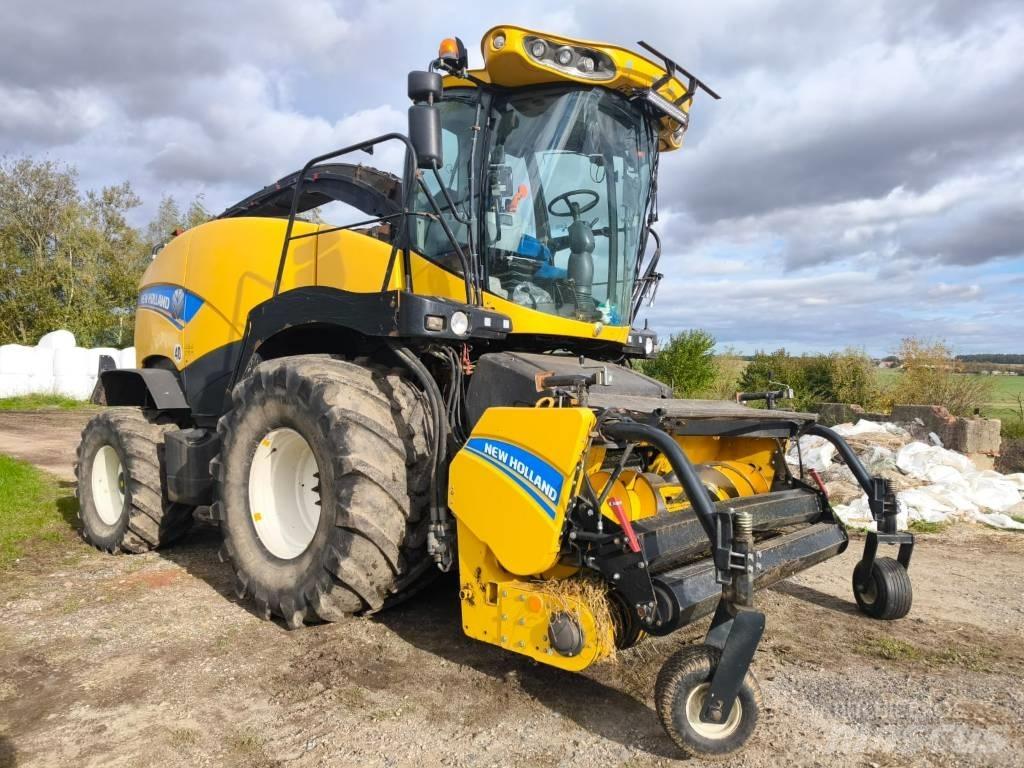 New Holland FR 850 Selbstfahrende Häcksler