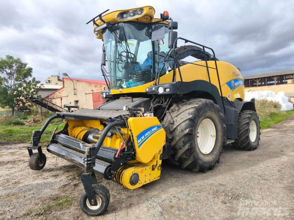 New Holland FR 850 Selbstfahrende Häcksler