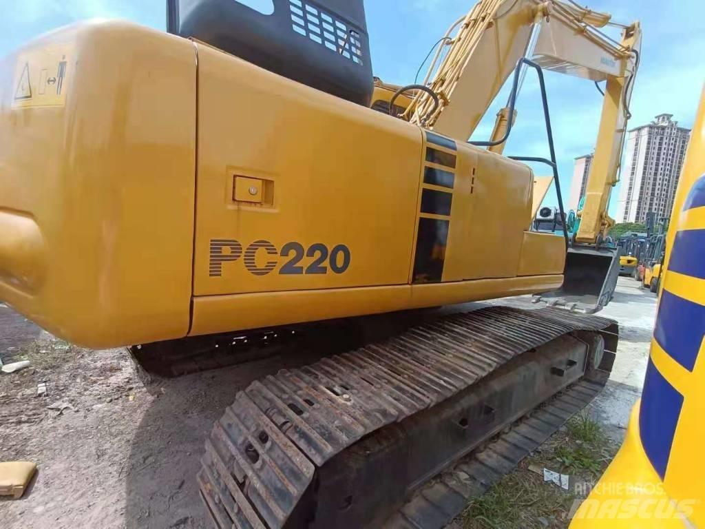 Komatsu PC 220-6 Raupenbagger