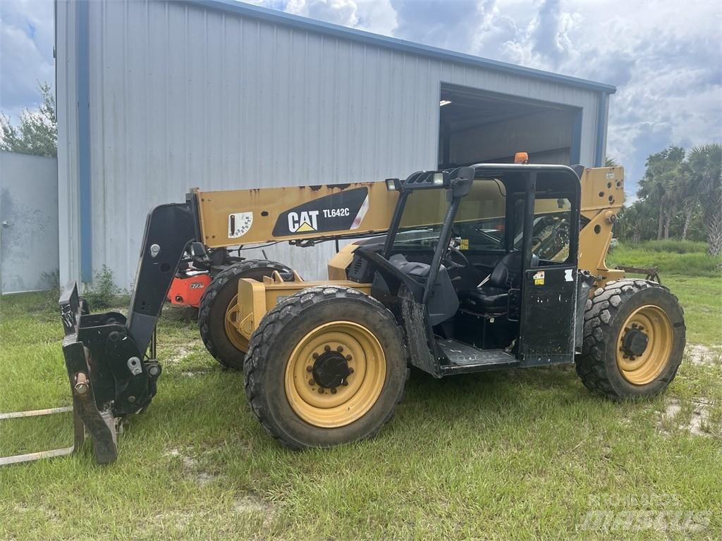 CAT TL 642 C Teleskoplader