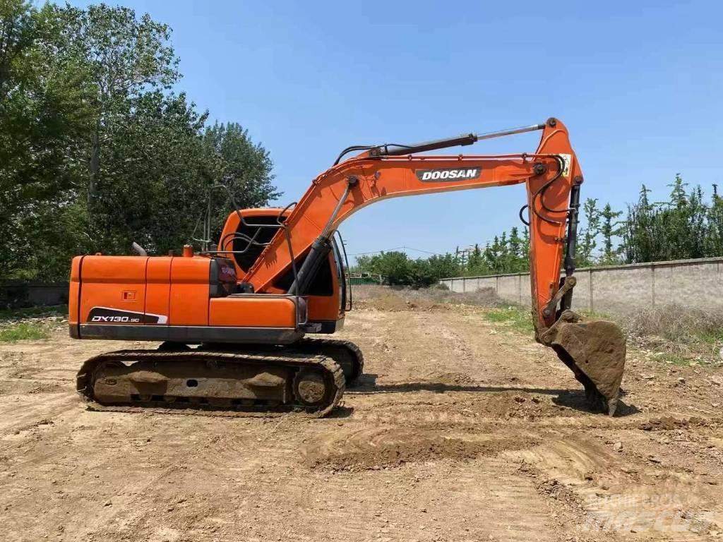Doosan DX 130-9CN Raupenbagger