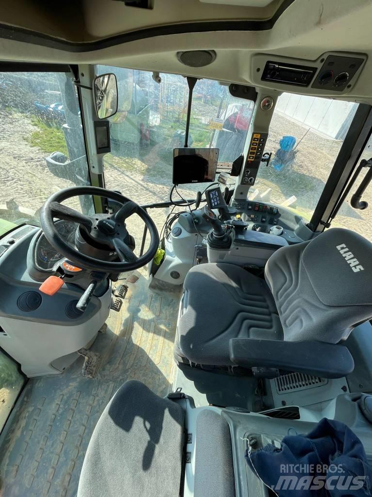 CLAAS ARION 470 Traktoren