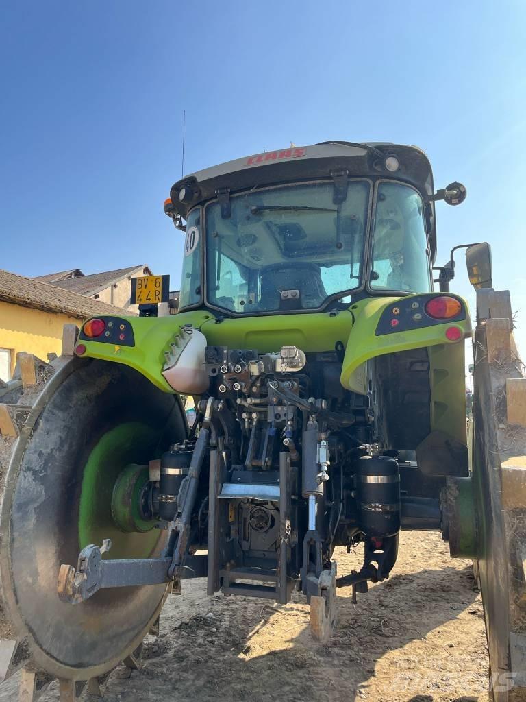 CLAAS ARION 470 Traktoren