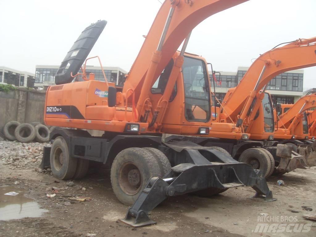 Doosan DH 150 W-7 Mobilbagger