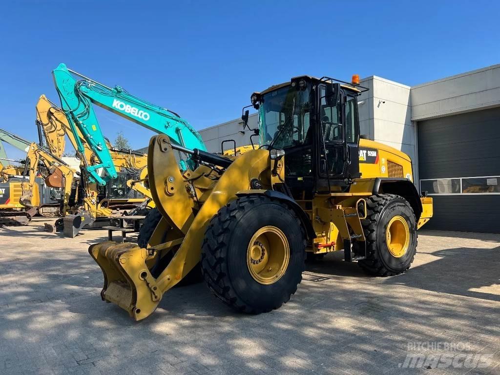 CAT 926M Radlader