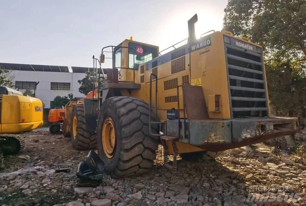 Komatsu WA 600 Radlader