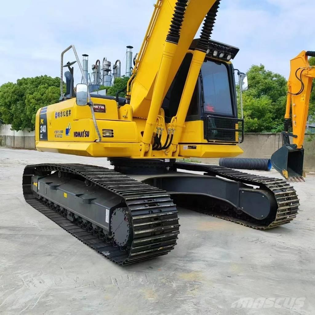 Komatsu PC 240 LC-8 Raupenbagger