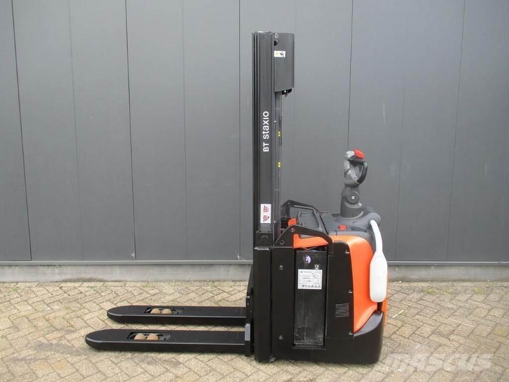 Toyota SPE 120L Deichselstapler