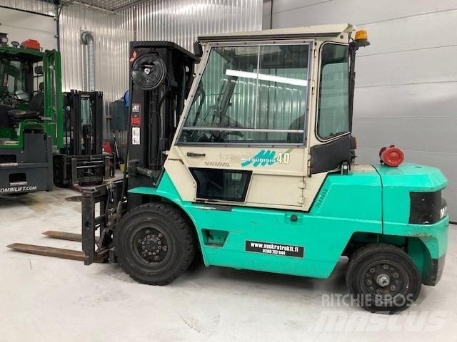 Mitsubishi FD40 Dieselstapler