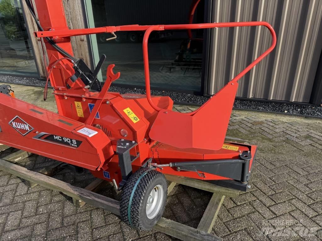 Kuhn MC 90s Feldhäcksler