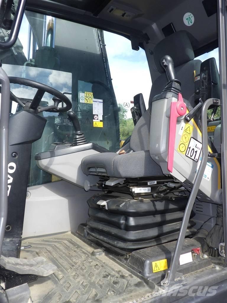 Volvo EW 220 E Mobilbagger