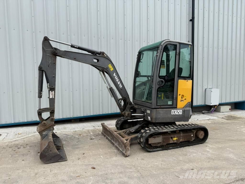 Volvo ECR 25 D Minibagger < 7t