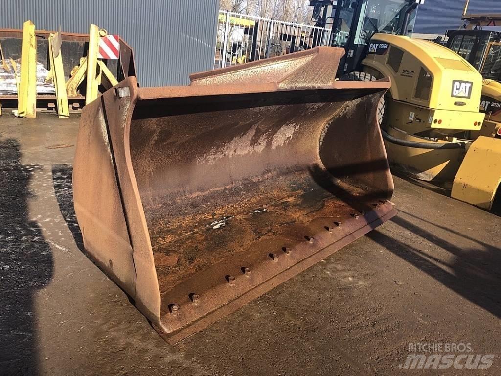 Volvo L60/70 Schaufeln