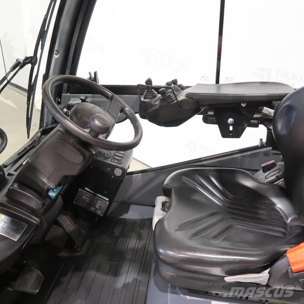 Toyota 52-8FDJF35 Dieselstapler