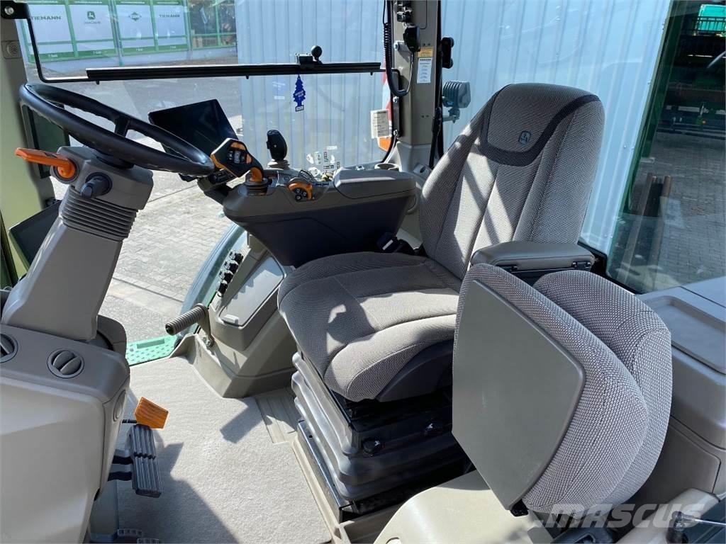 John Deere 8R 310 Traktoren