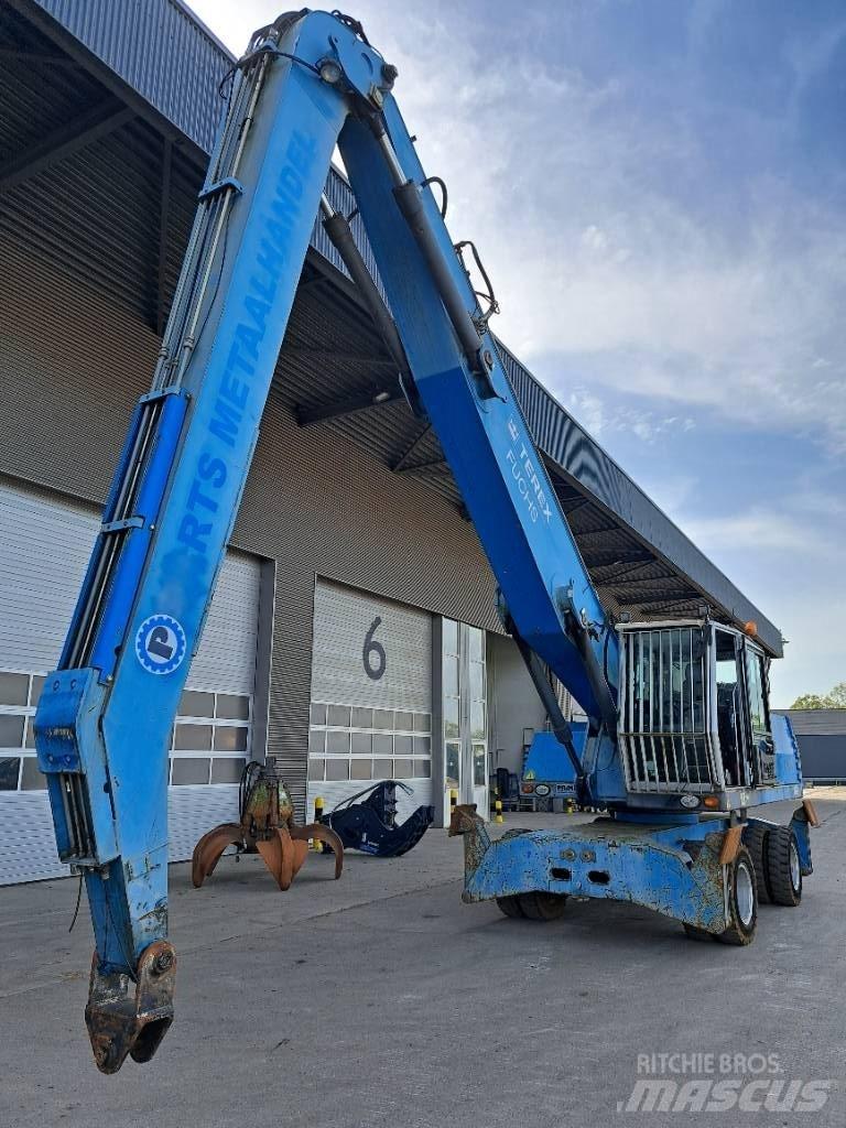 Fuchs MHL340D Materialumschlag
