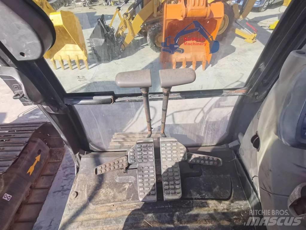 Hitachi ZX240-3 Raupenbagger