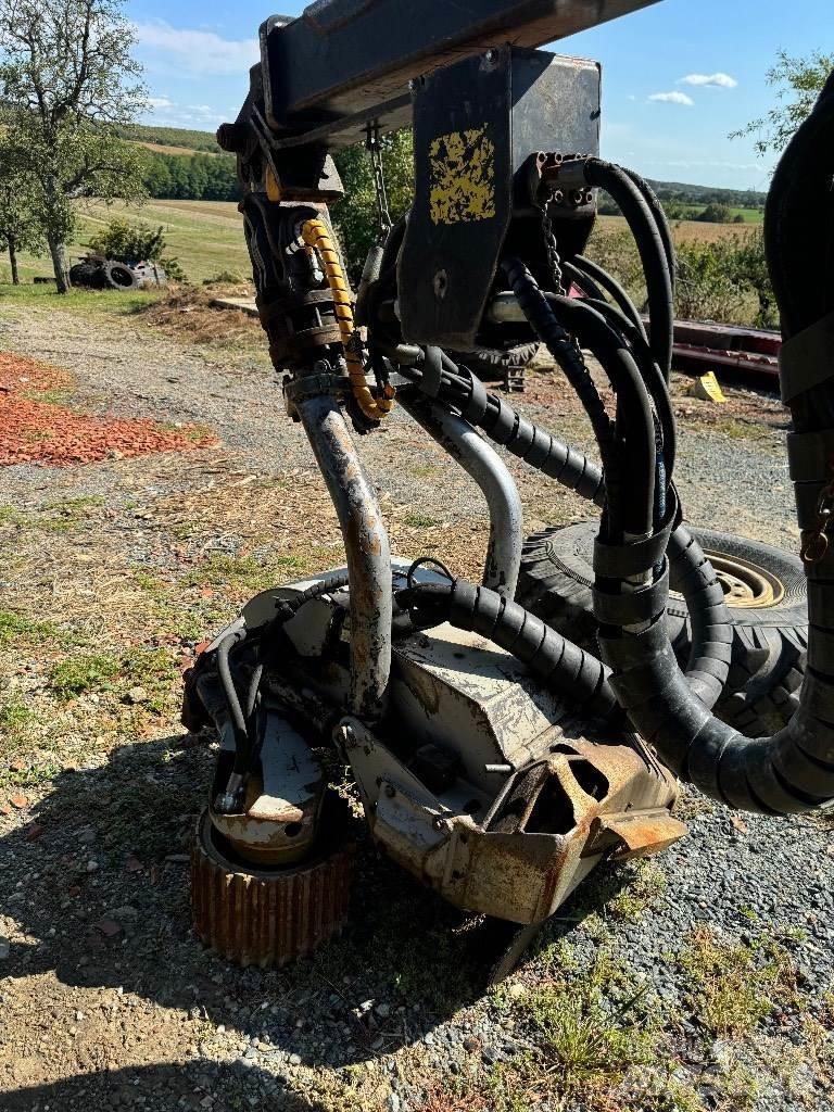 Rottne H8B Harvester