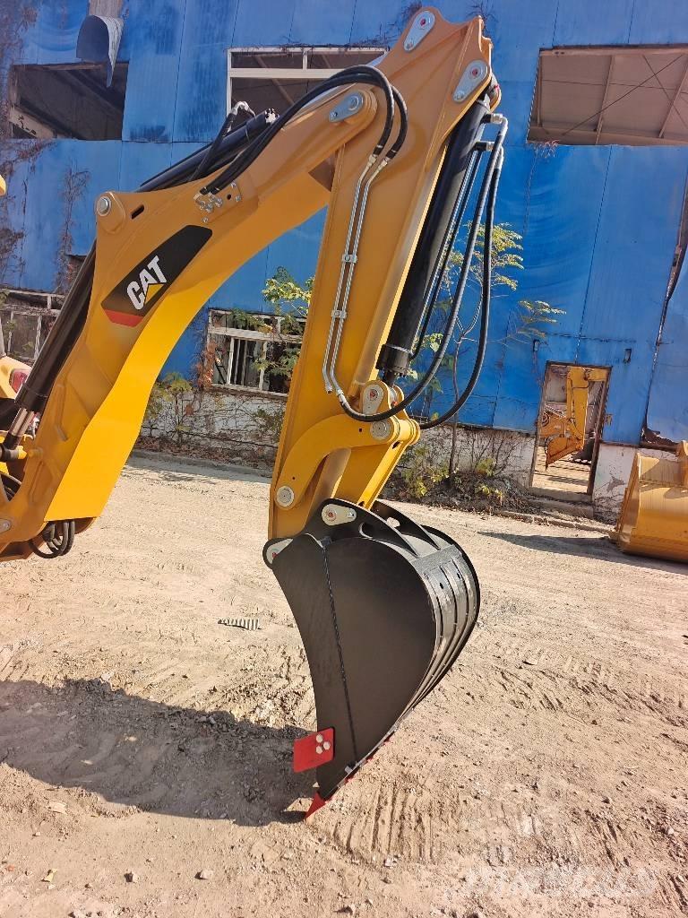 CAT 420F NEW MACHINE Baggerlader