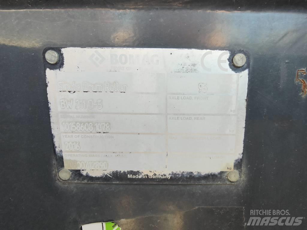Bomag BW 211 D-50 Gummiradwalzen