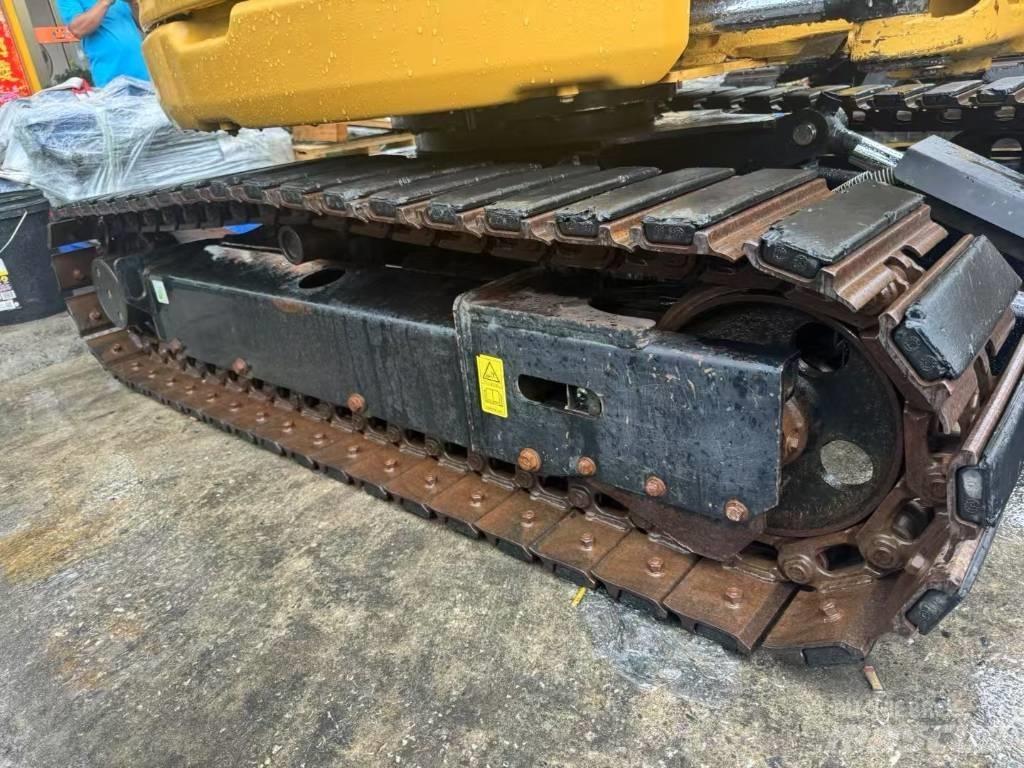 CAT 304 CR Minibagger < 7t