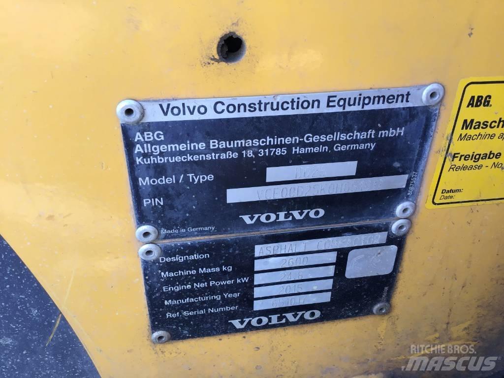 Volvo DD 25 Tandemwalzen