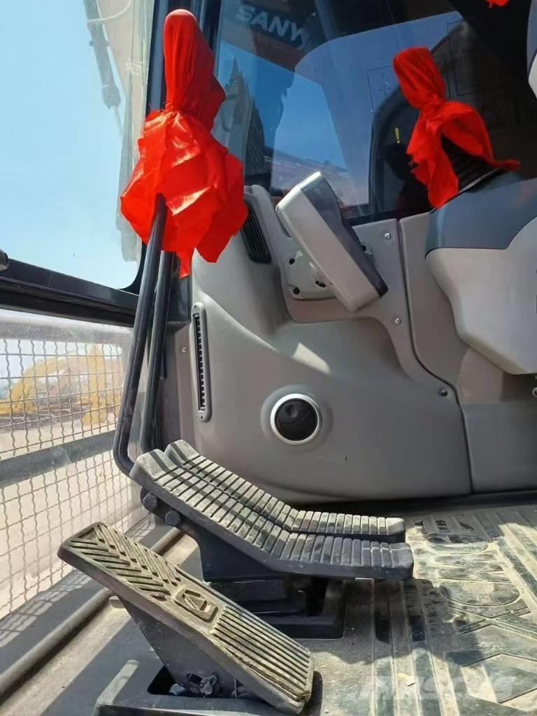 XCMG XE 215 DA Raupenbagger