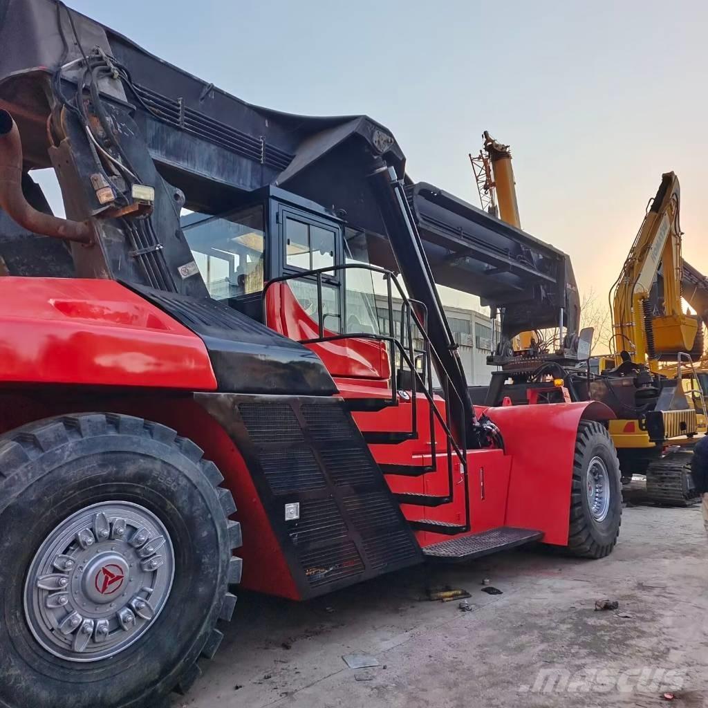 Sany SRSC 45 C30 Reach-Stacker