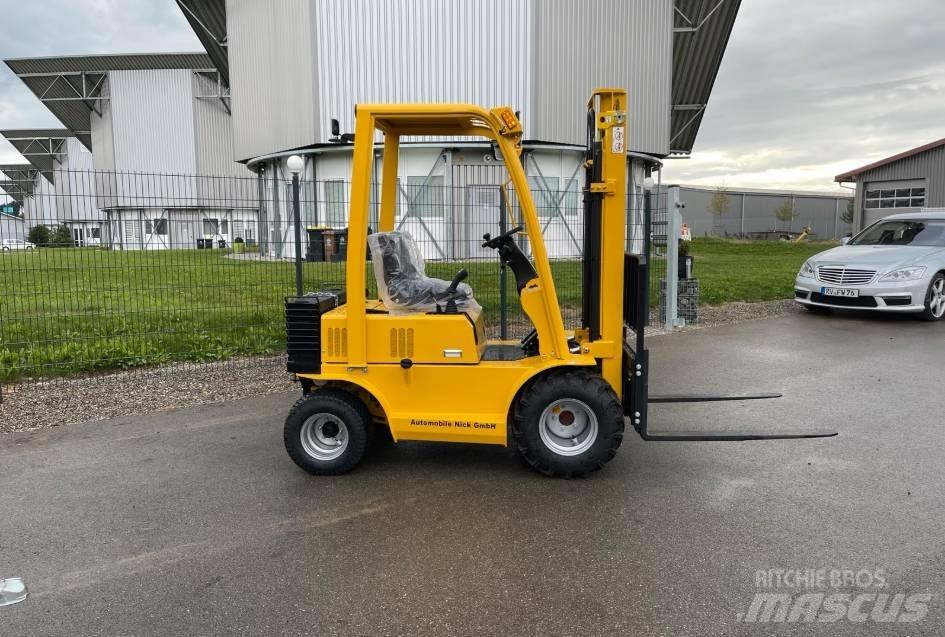  Geländestapler CD10 Dieselstapler