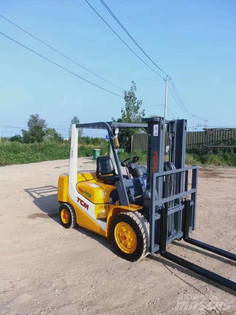 TCM FD30 Dieselstapler