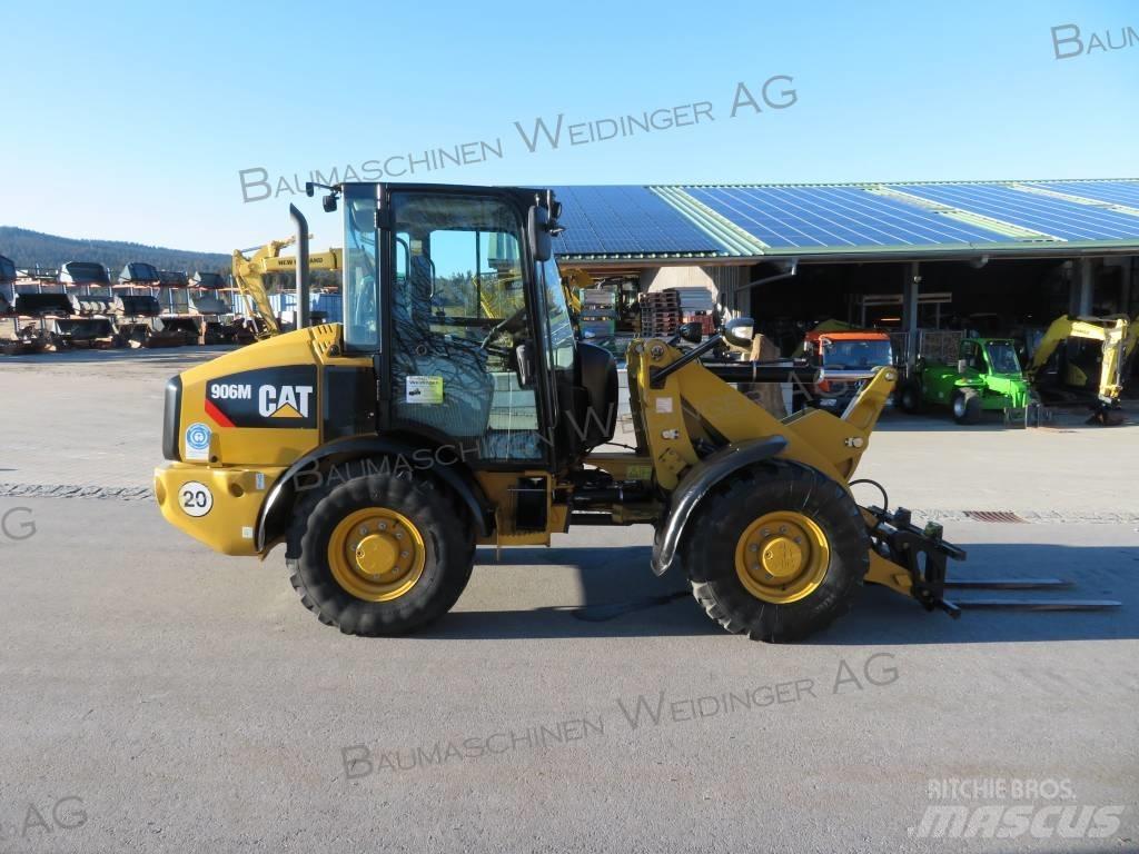 CAT 906M Radlader