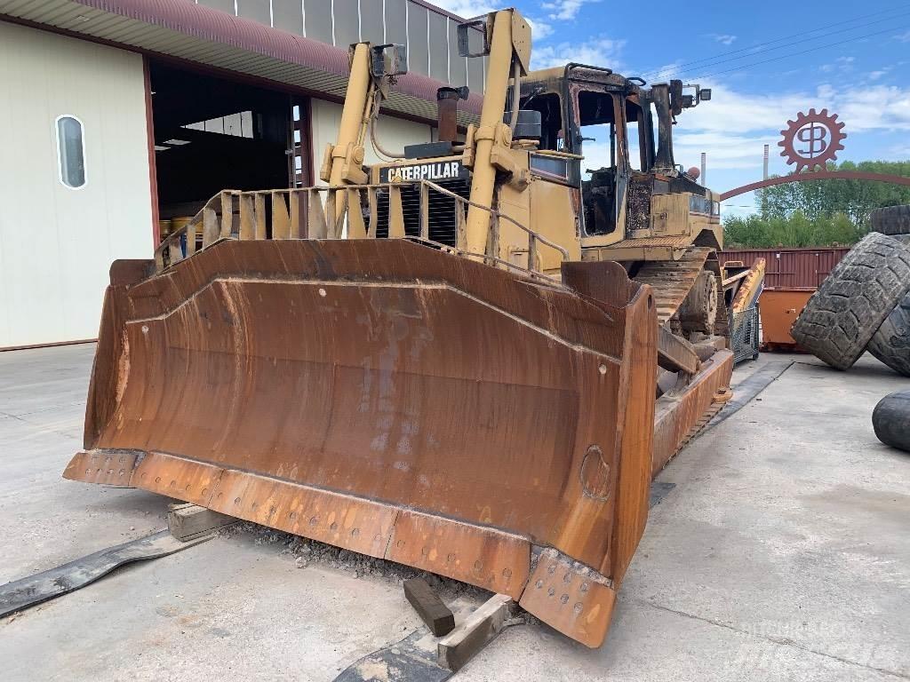 CAT D 8 R II Bulldozer
