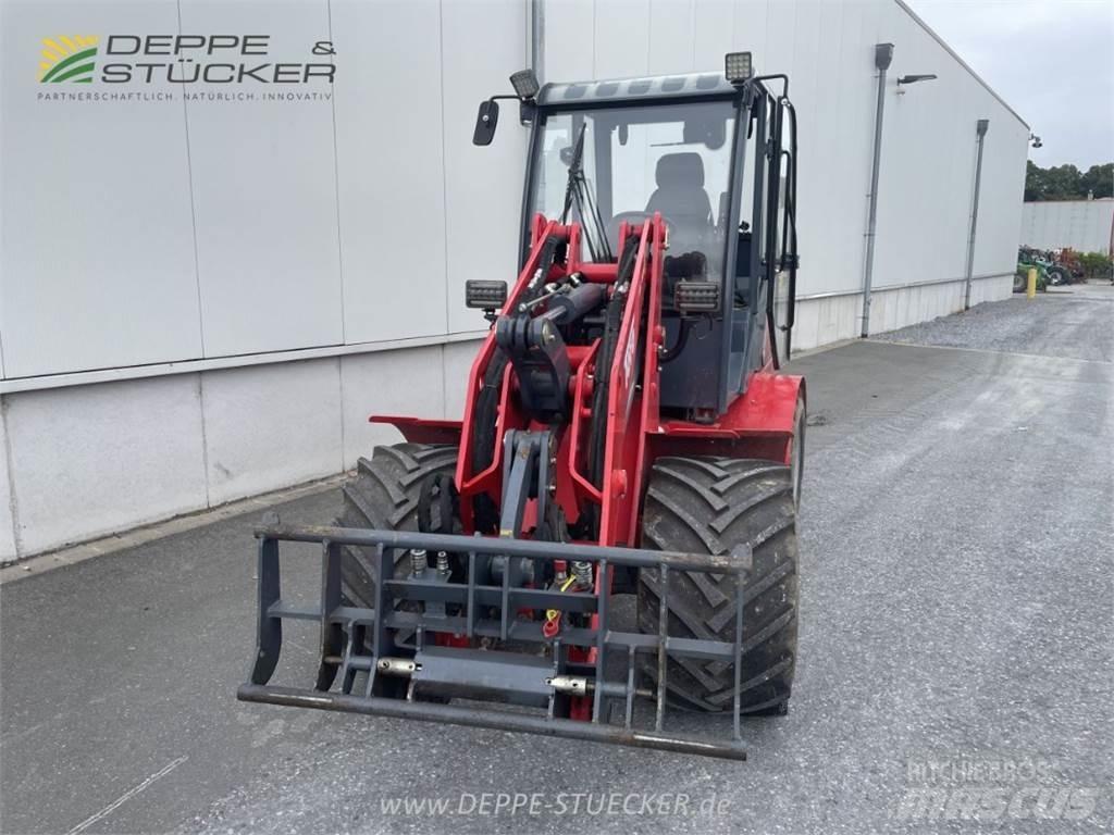Toyo KU 851 Radlader