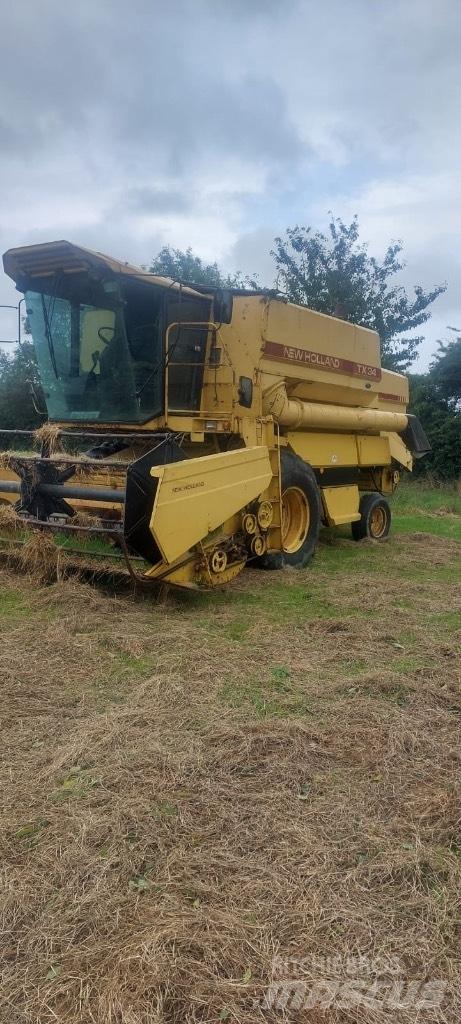 New Holland TX 34 Mähdrescher