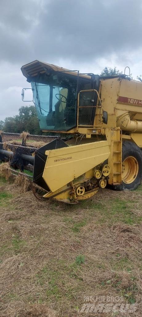 New Holland TX 34 Mähdrescher