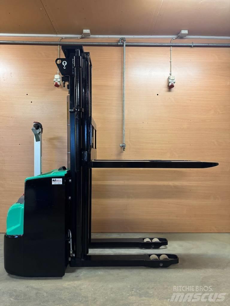 Mitsubishi SBP 12 N2 Deichselstapler