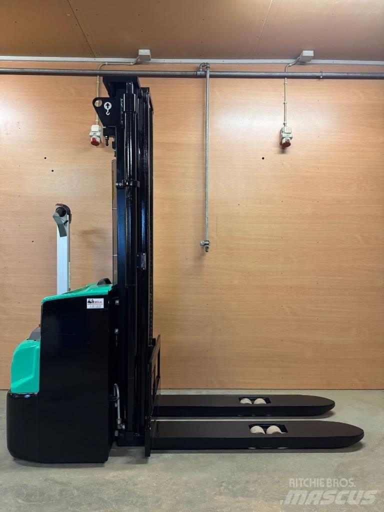Mitsubishi SBP 12 N2 Deichselstapler