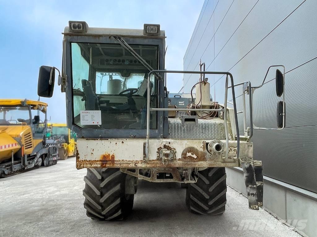 Wirtgen WR 2400 Asphalt-Recycler