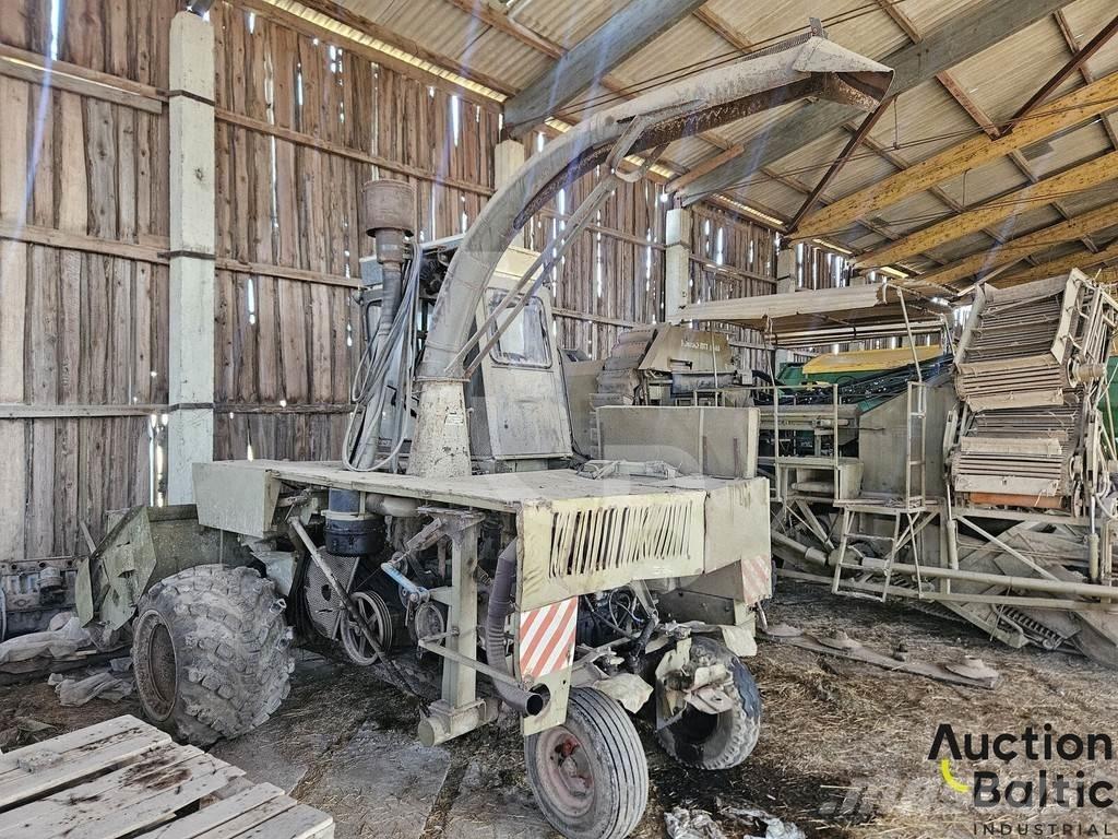 Fortschritt E281C Feldhäcksler