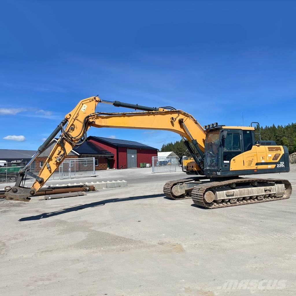 Hyundai HX220L Raupenbagger