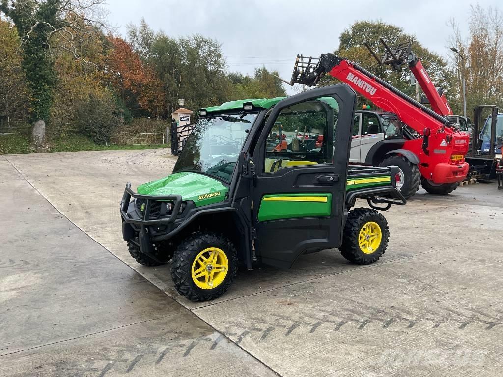 John Deere XUV 865M Teleskoplader