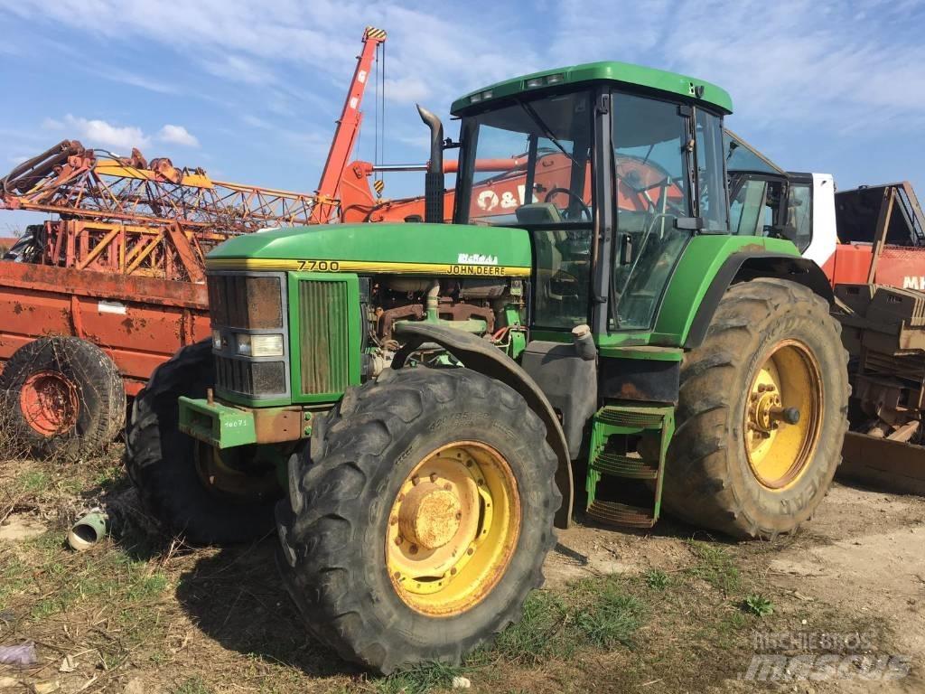 John Deere 7700 Traktoren