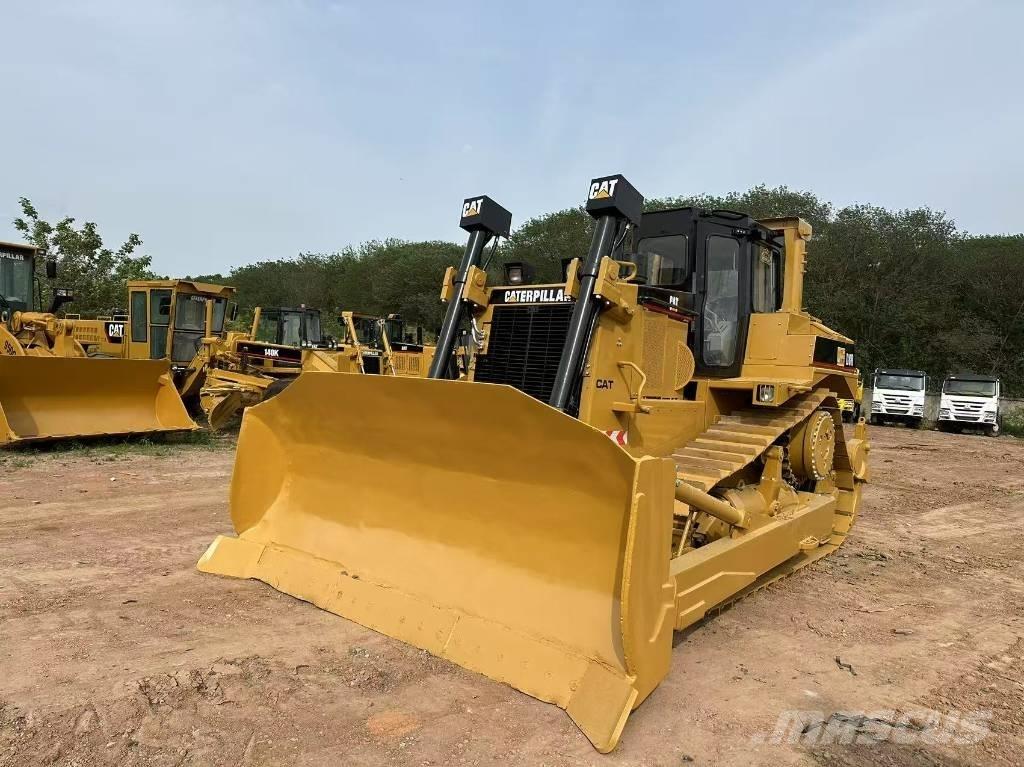 CAT D8R Bulldozer