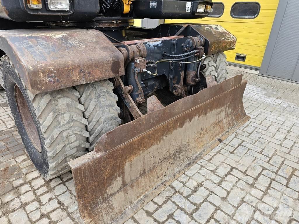 Hyundai R140W-7A Mobilbagger